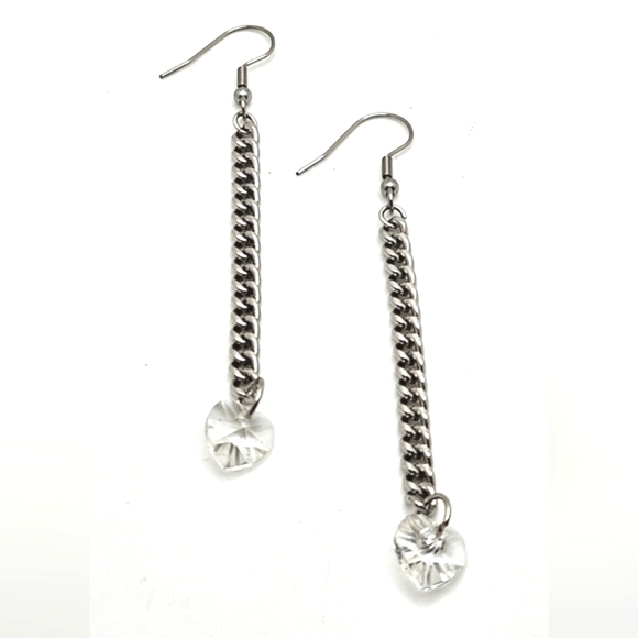 🟢3/$19🟢 Heart Chain Dangle Earrings Valentines Love Jewelry Minimalist - Picture 1 of 5